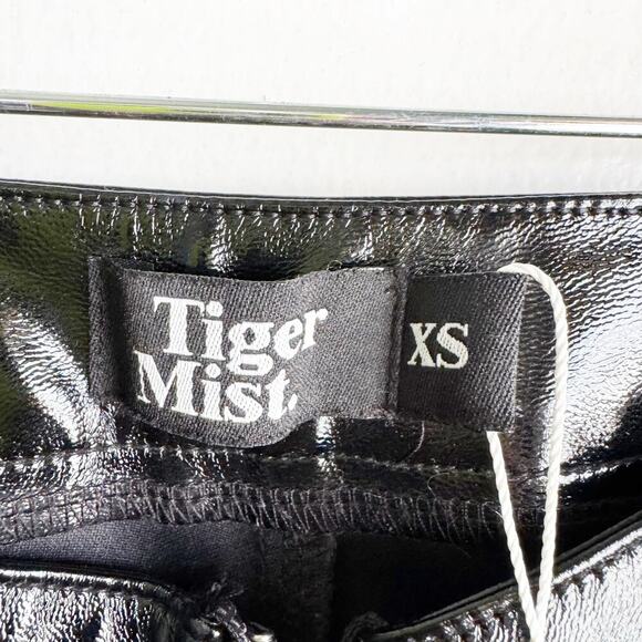 Tiger Mist Black Faux Patent Leather Leggings NWOT Going Out Statement Size XS - Picture 3 of 13